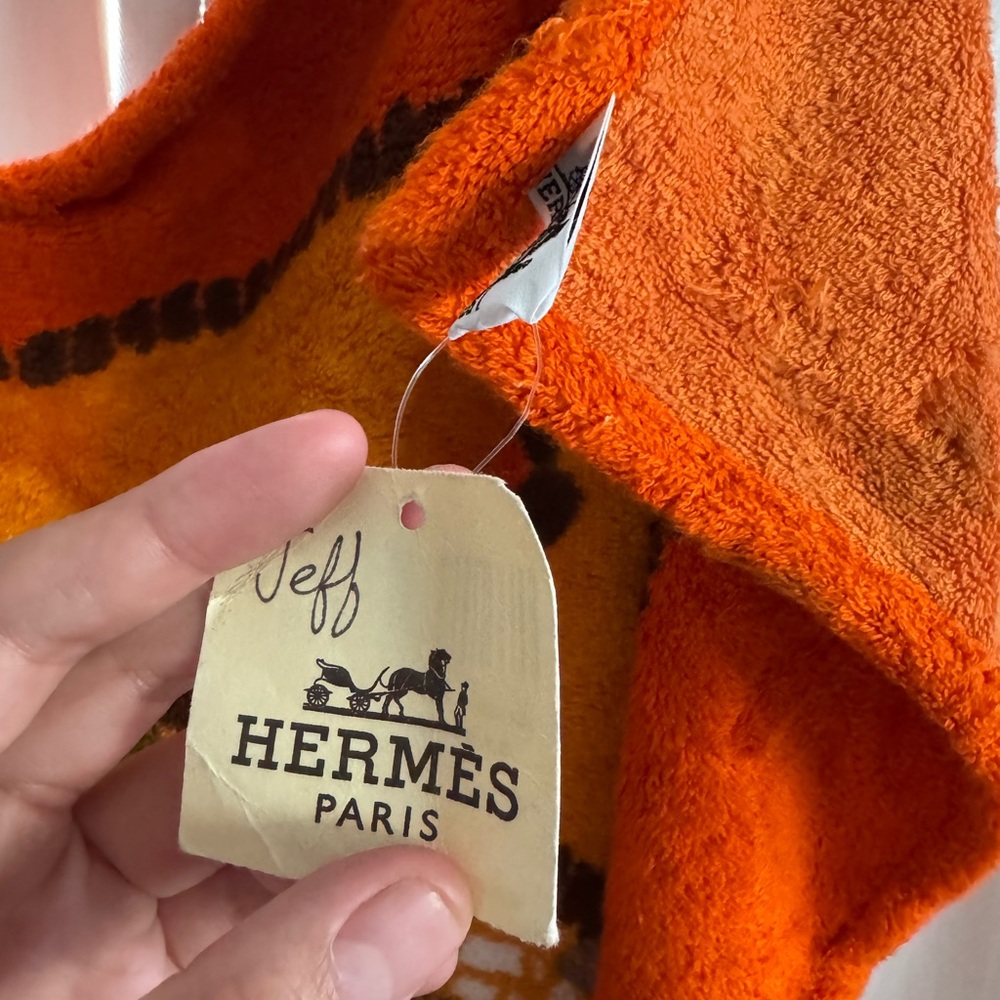 NWT Hermes vintage orange fish beach towel - Picture 5 of 6